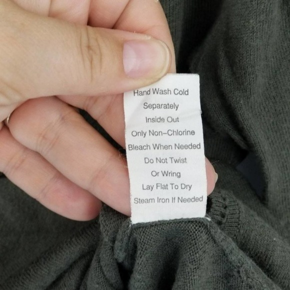 CAbi Posh Loden Button Up Raise Bow Applique Button Up Cardigan Sweater Size S - Picture 7 of 7